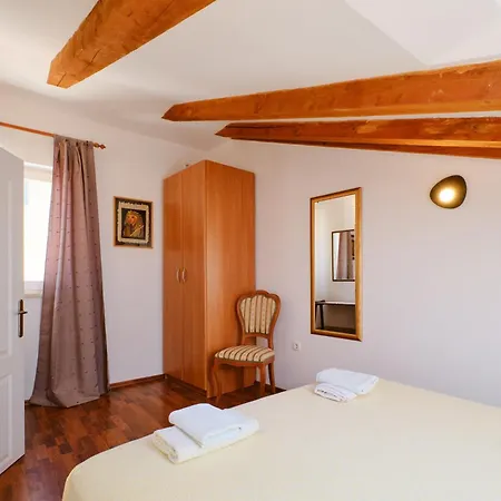Natasa Daire Mali Lošinj