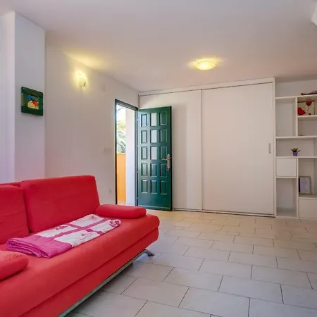 Apartment Natasa *