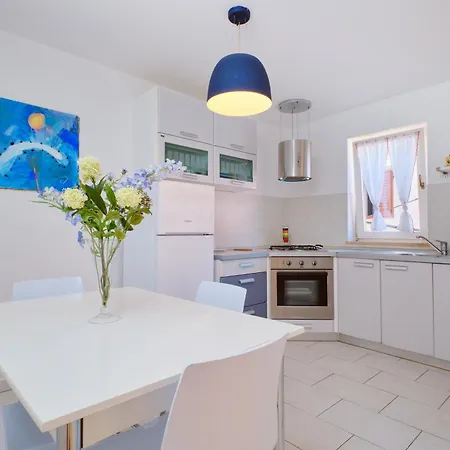 Natasa Apartman